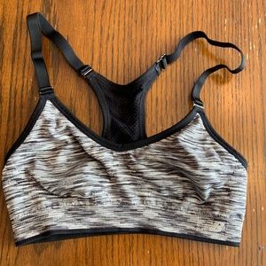 New Balance sport bra small